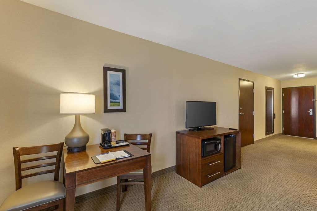 Comfort Inn & Suites Gillette Near Campbell Medical Center Номер фото